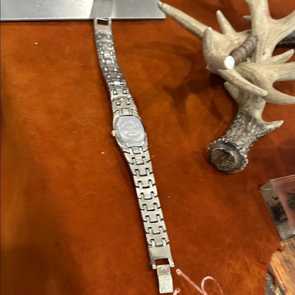 Elegant‎ Silver Women's Watch